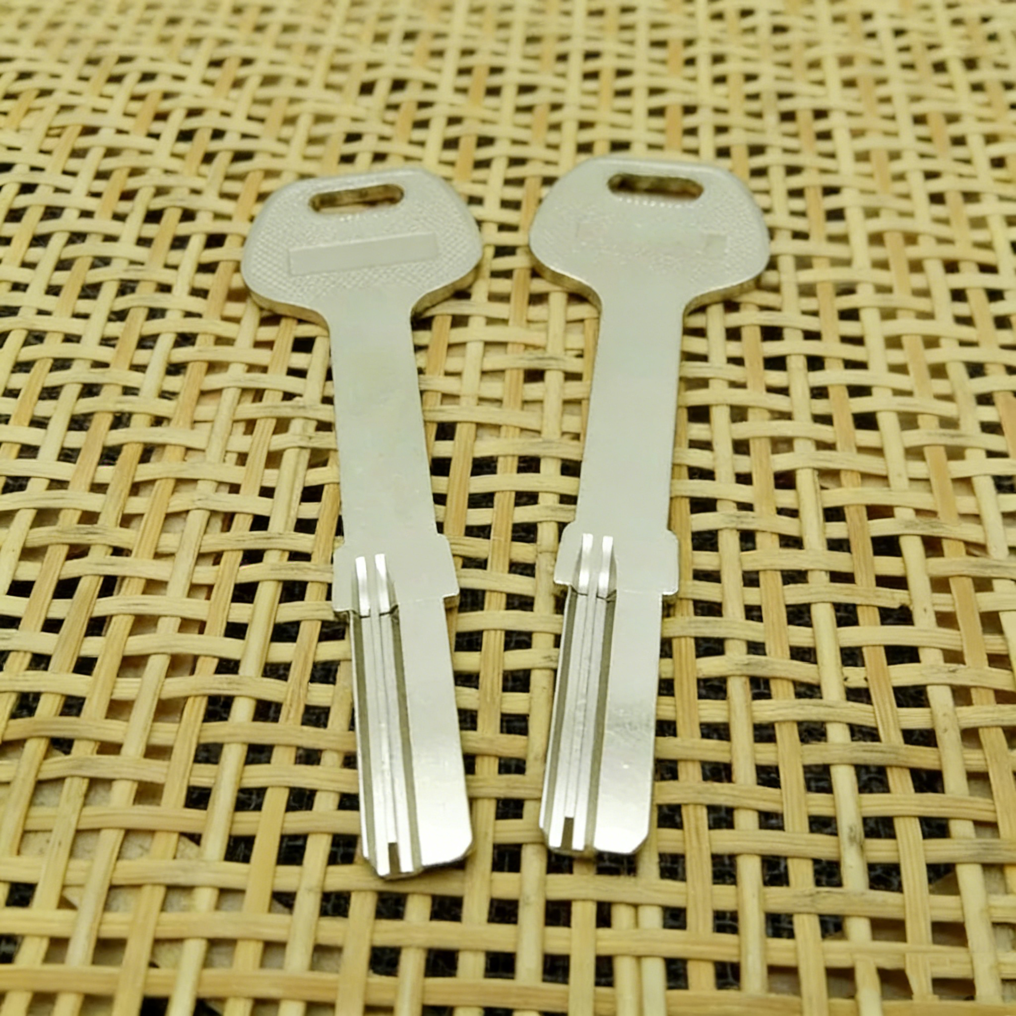 Home Security For Doors - 10pcs High-Quality Electronic Door Lock Cylinder