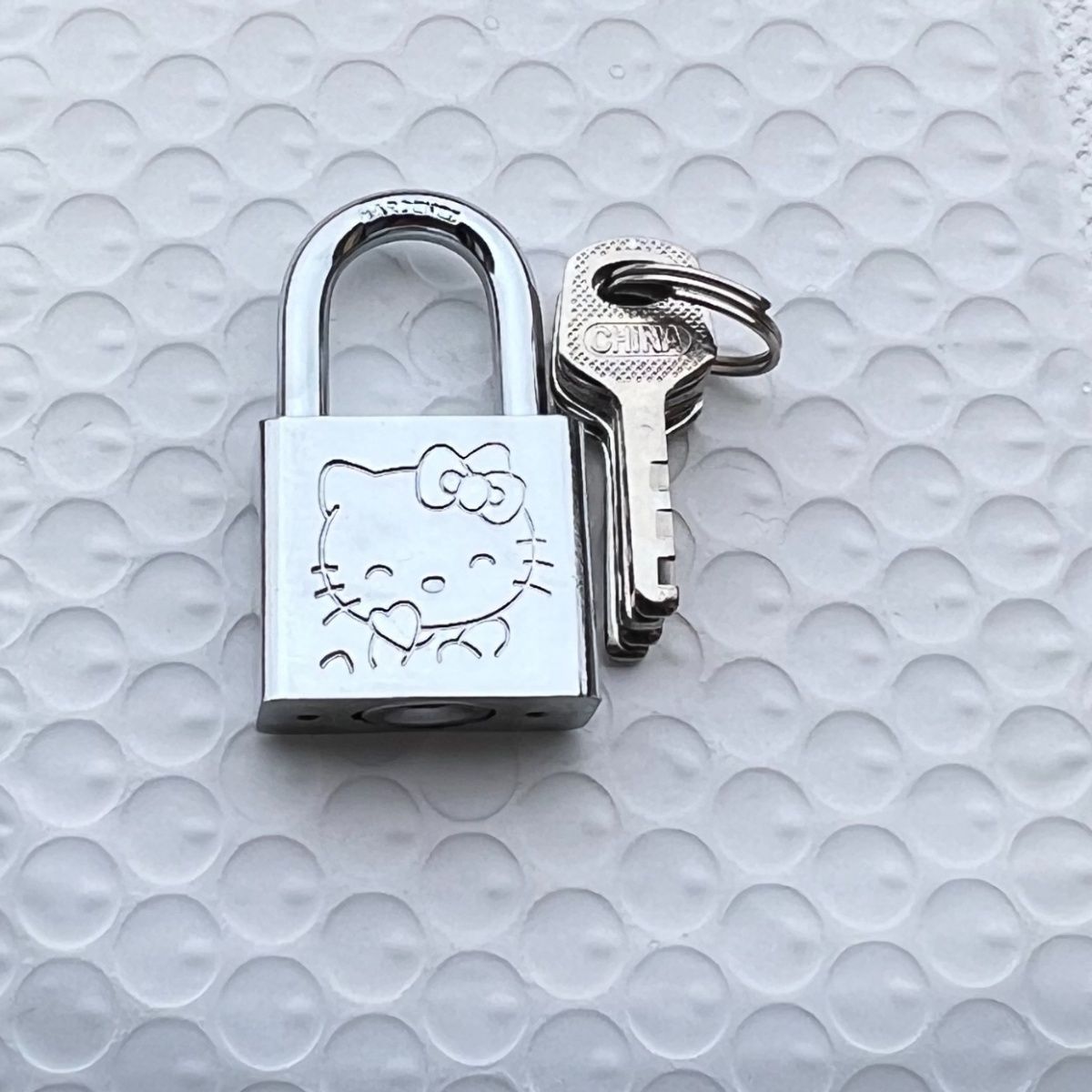 Hello Kitty Figure Cartoon Cut - Home Security For Doors 评论和价格